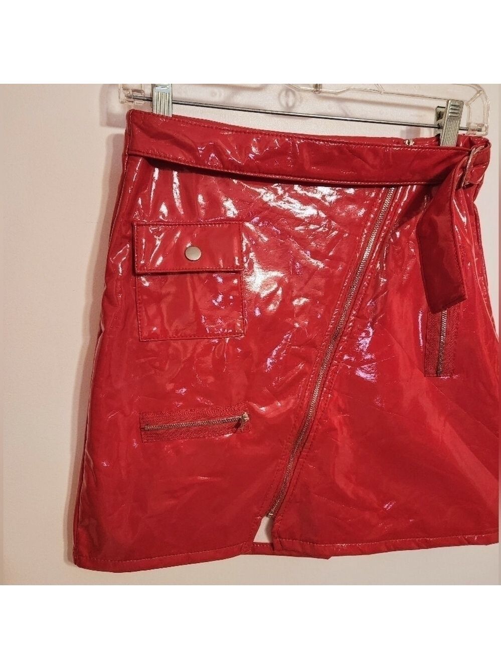 Honeybum Red Faux Leather Mini Skirt XS - Picture 3 of 10
